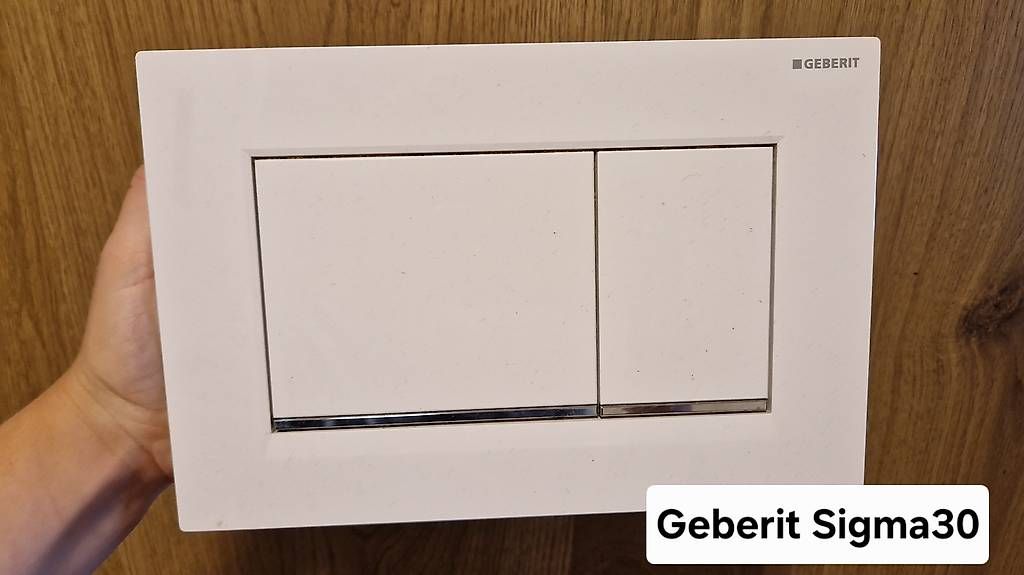 WC: Geberit Sigma30 Drückerplatte – Gebraucht aus Amden von nbloech