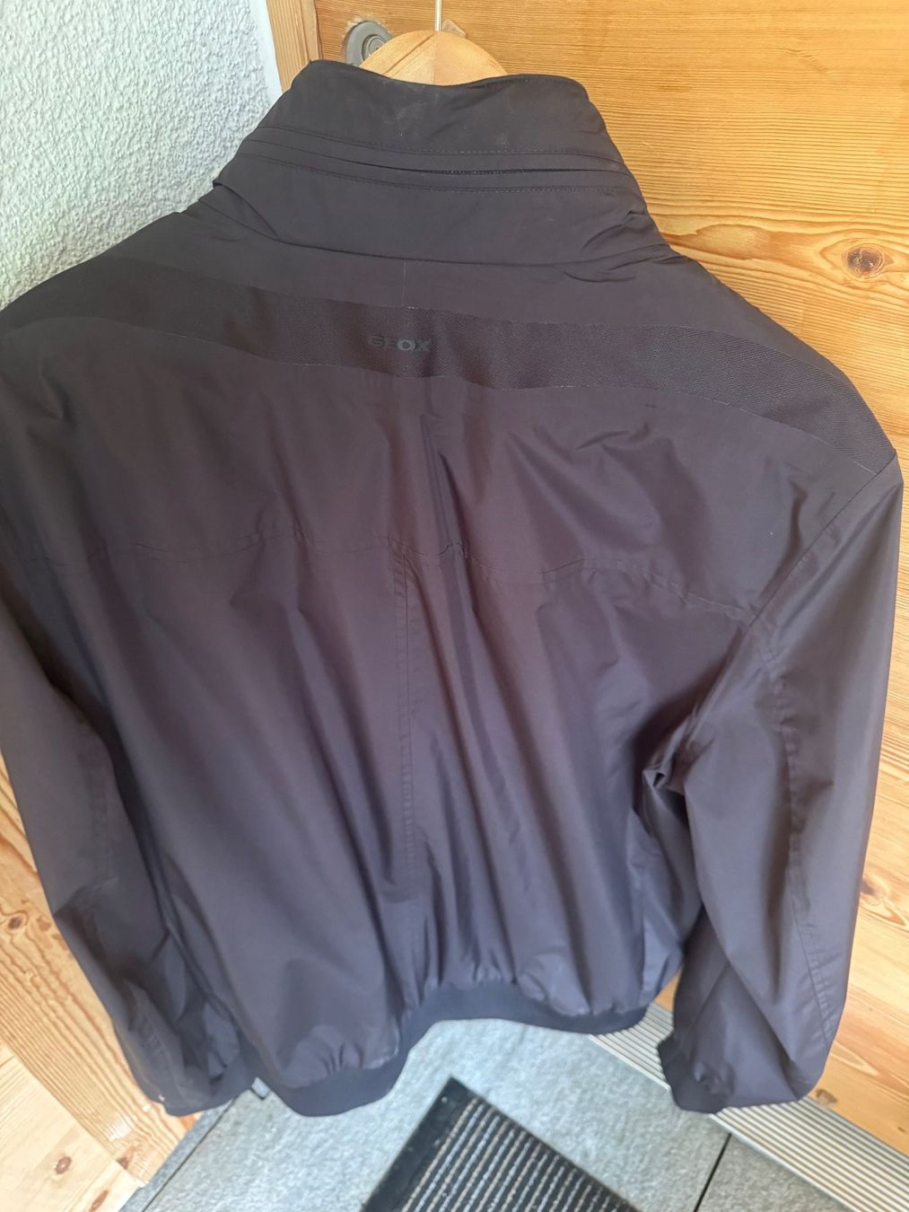 Geox Jacken: Jacke – Gebraucht aus 6315 Oberägeri von jud_mzd5