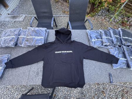 13x  Legacy Network Hoodie schwarz Grösse XL neu 