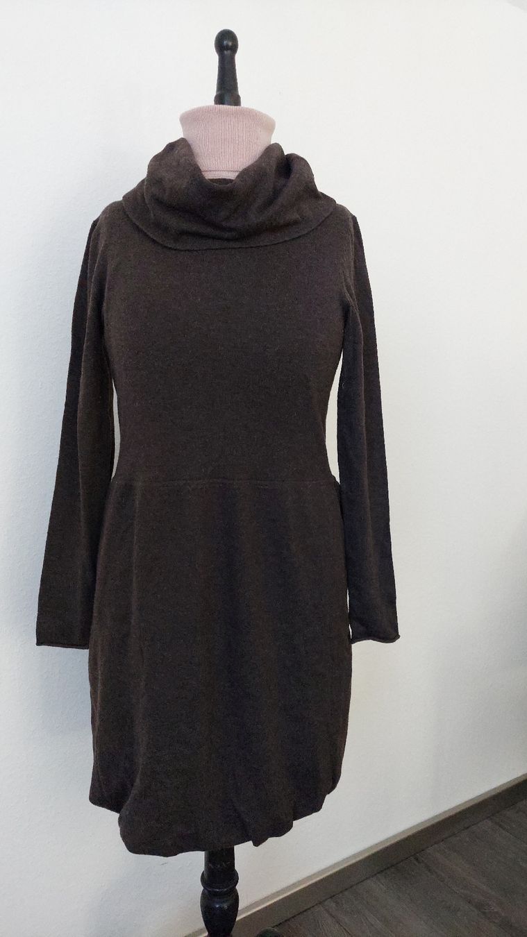 Vestiti: Braunes Strickkleid mit Rollkragen gr 38 – Usato da Gwatt (Thun) venduto da Letzte-Chance 1