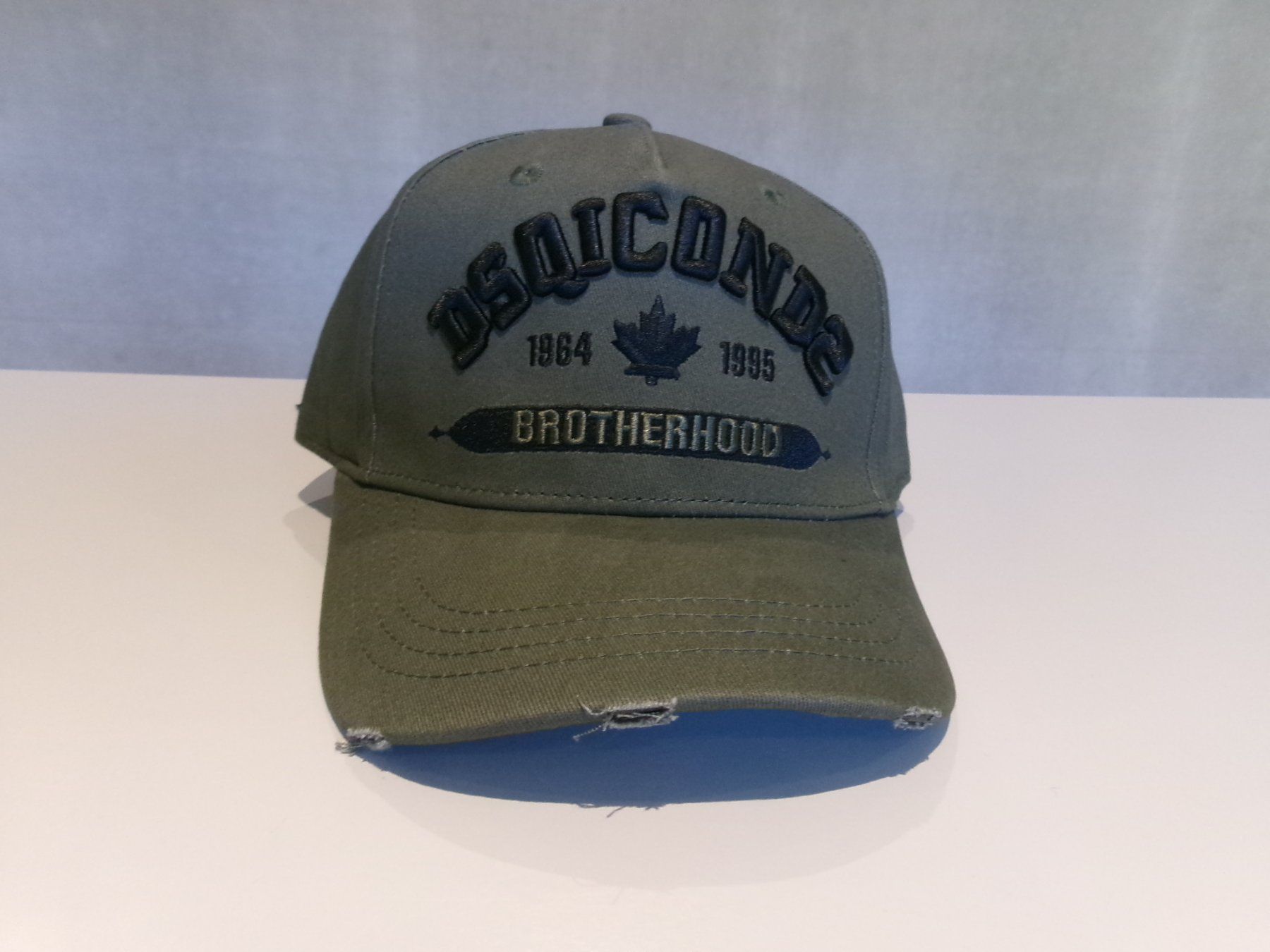 Dsquared2 Hüte, Mützen & Caps: Dsquared2 / DSQ / ICON / D2 / Cap / Olivegrün / Neu – Neu (gemäss Beschreibung) aus Welschenrohr von StarRecordsGmbH 1