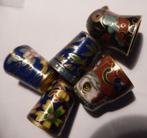 5 SELTENE -CLOISONNÉ-FINGERHÜTE, - BESTE  ZEICHNUNGEN,  3.)