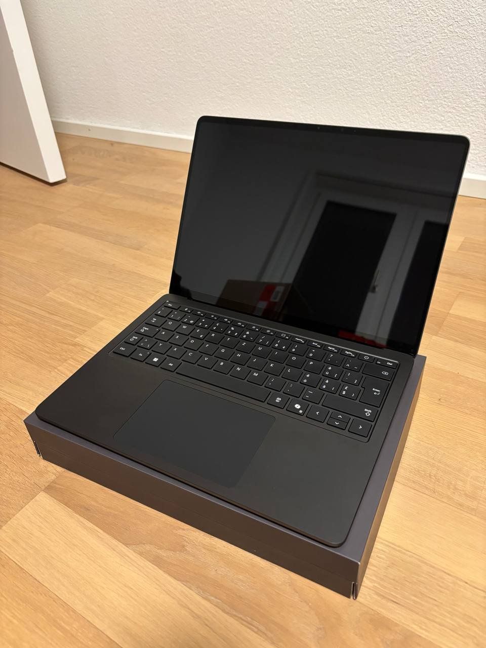 Microsoft Surface Laptop - Copilot+ PC - 7. Edition (Gebraucht) in ...