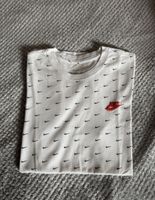 T-SHIRT NIKE