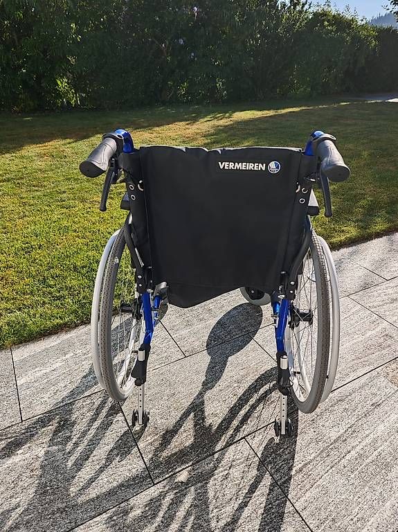 Rollstühle: Rollstuhl Vermeiren D-200 – Gebraucht aus Zuzwil SG von Sutti88 1