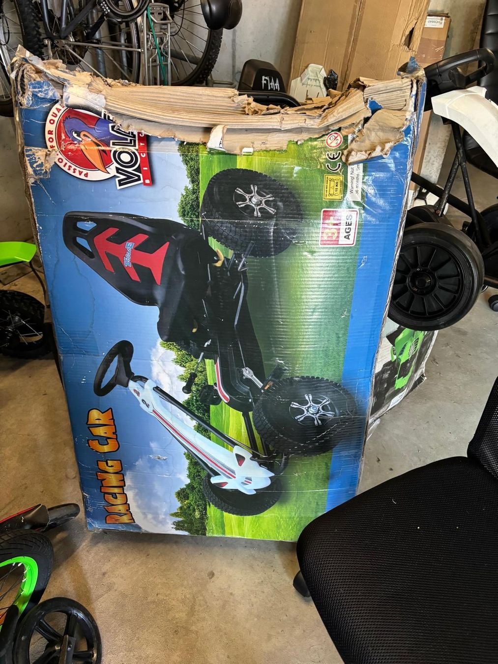 Fahrzeuge für Kinder: Tretauto – Neu und originalverpackt aus Würenlingen von aka_rcd8 3