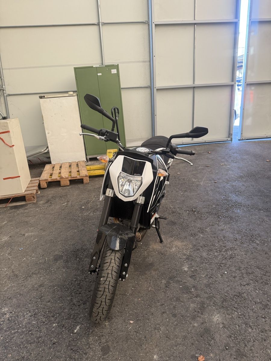 Route: Ktm Duke 690 – D'occasion à Eichberg par Weder236 1