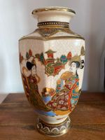 Traumhafte Vase aus Japan (Antik)