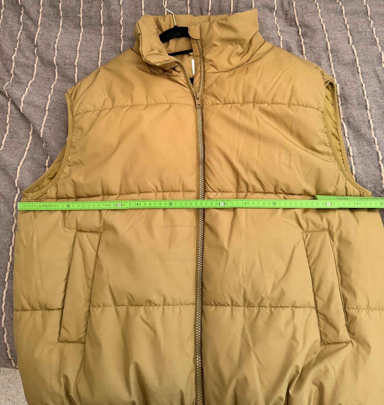 H&M Gilet & Giacche senza maniche: Gilet Oversize – Usato da Mastrils venduto da Laura8sevilla 5