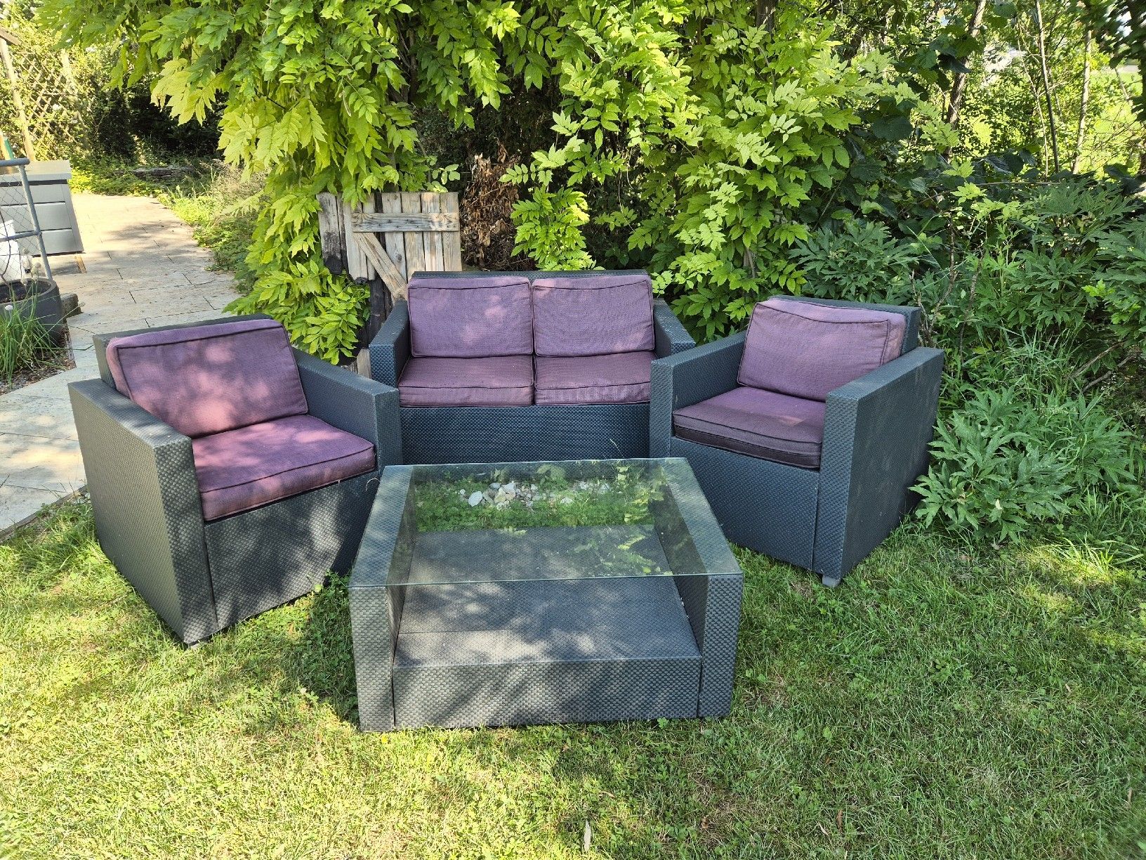 Sofas: Gartensofa mit Polstern gebraucht – Gebraucht aus Magden von SamweisBCH