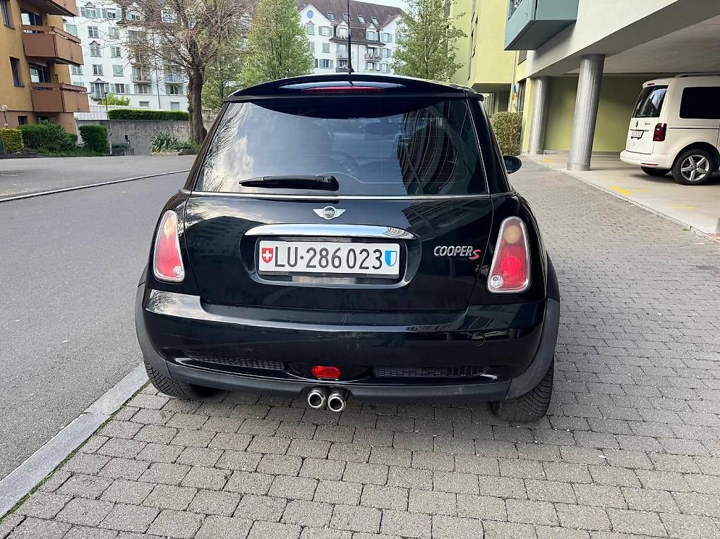 Mini Automobili: MINI Cooper  S / AUTOMATIK / MFK 13.04.2026 – Usato da Luzern venduto da Satbere 4