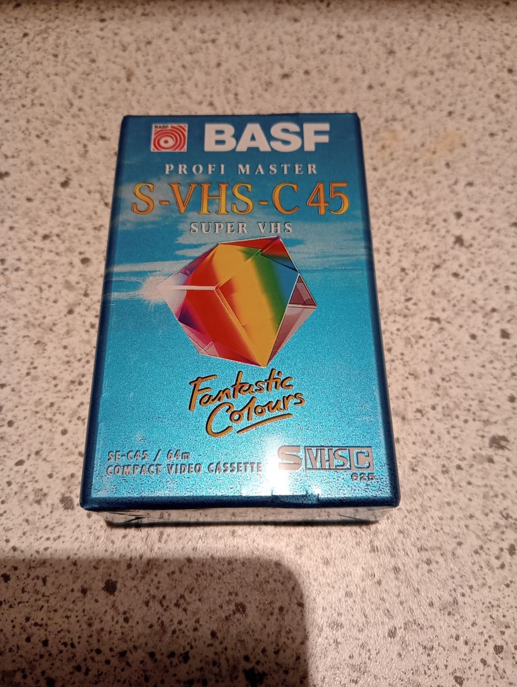 Cassette vuote: BASF S-VHS-C45 Videokassette neu – Nuovo e nell'imballaggio originale da Appenzell venduto da Azell