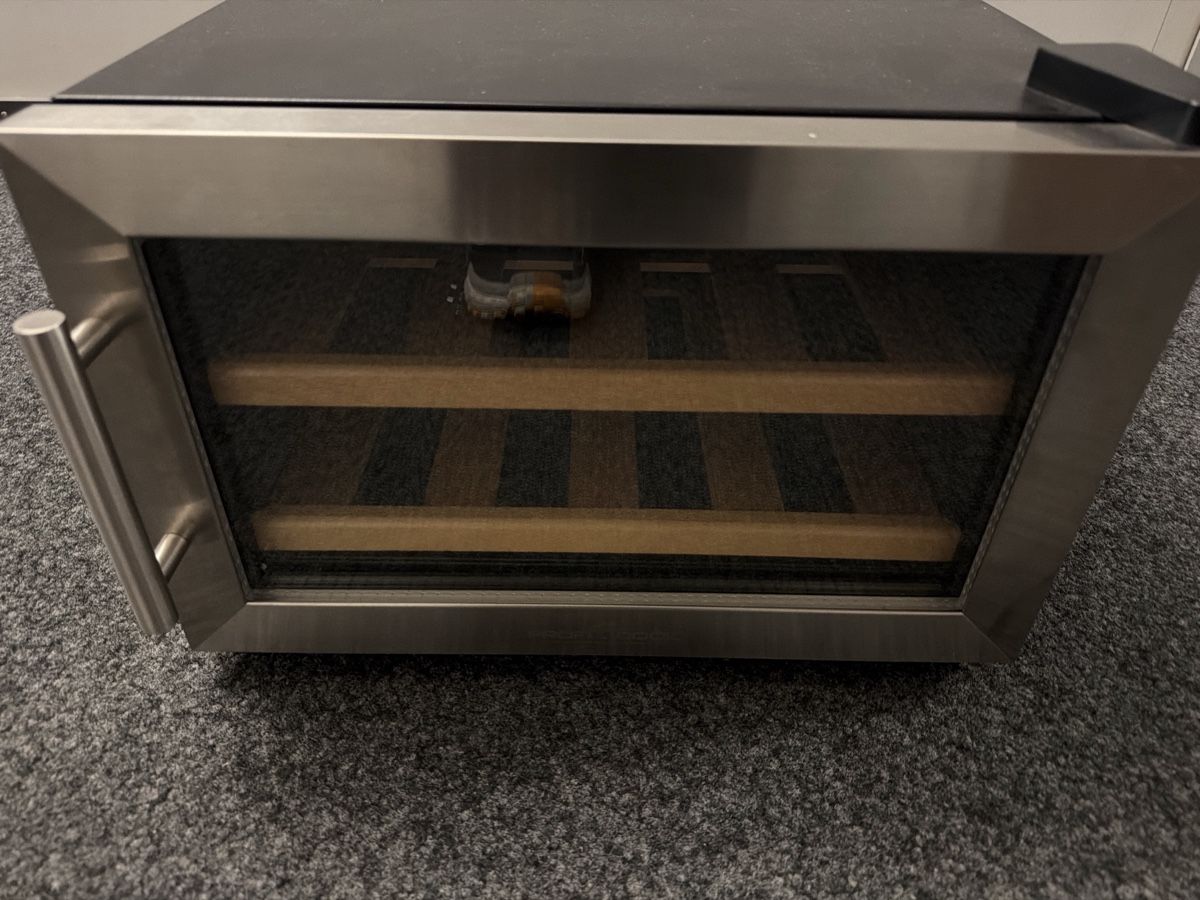 Frigoriferi: ProfiCook PC-WC 1046 Weinkühler, einwandfrei – Usato da Thun venduto da BanjoDan 1