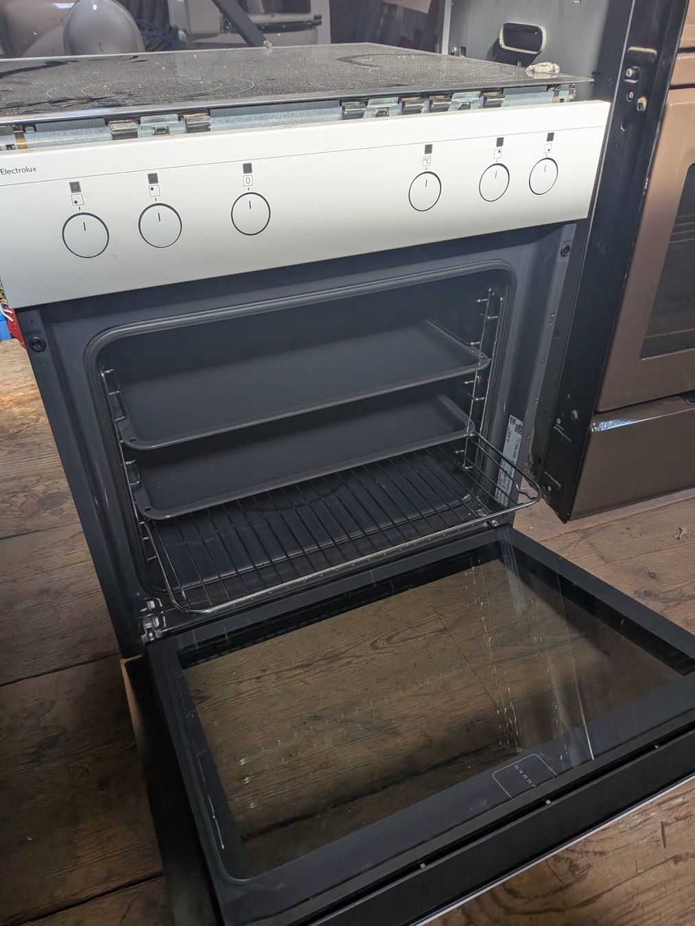 Electrolux Forni: Backofen mit Kochfeld – Usato da Künten venduto da sheila017 3
