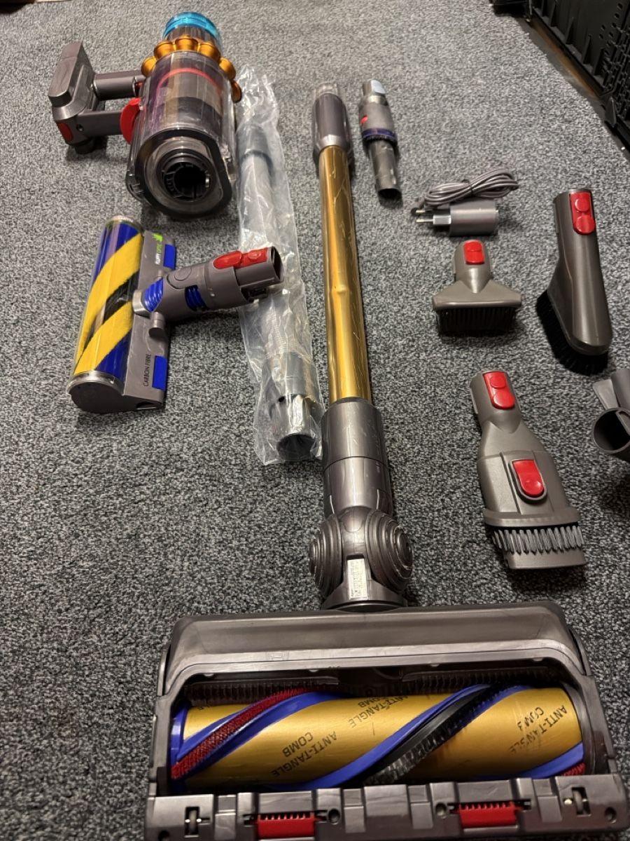 Dyson Aspirapolveri & Accessori: Dyson v15 Detect absolute  – Usato da Landquart venduto da Nnf007 6