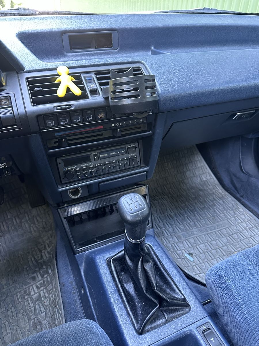 Honda Autos: Honda Accord 1989 – Gebraucht aus Les Acacias von chl_f8bq 5