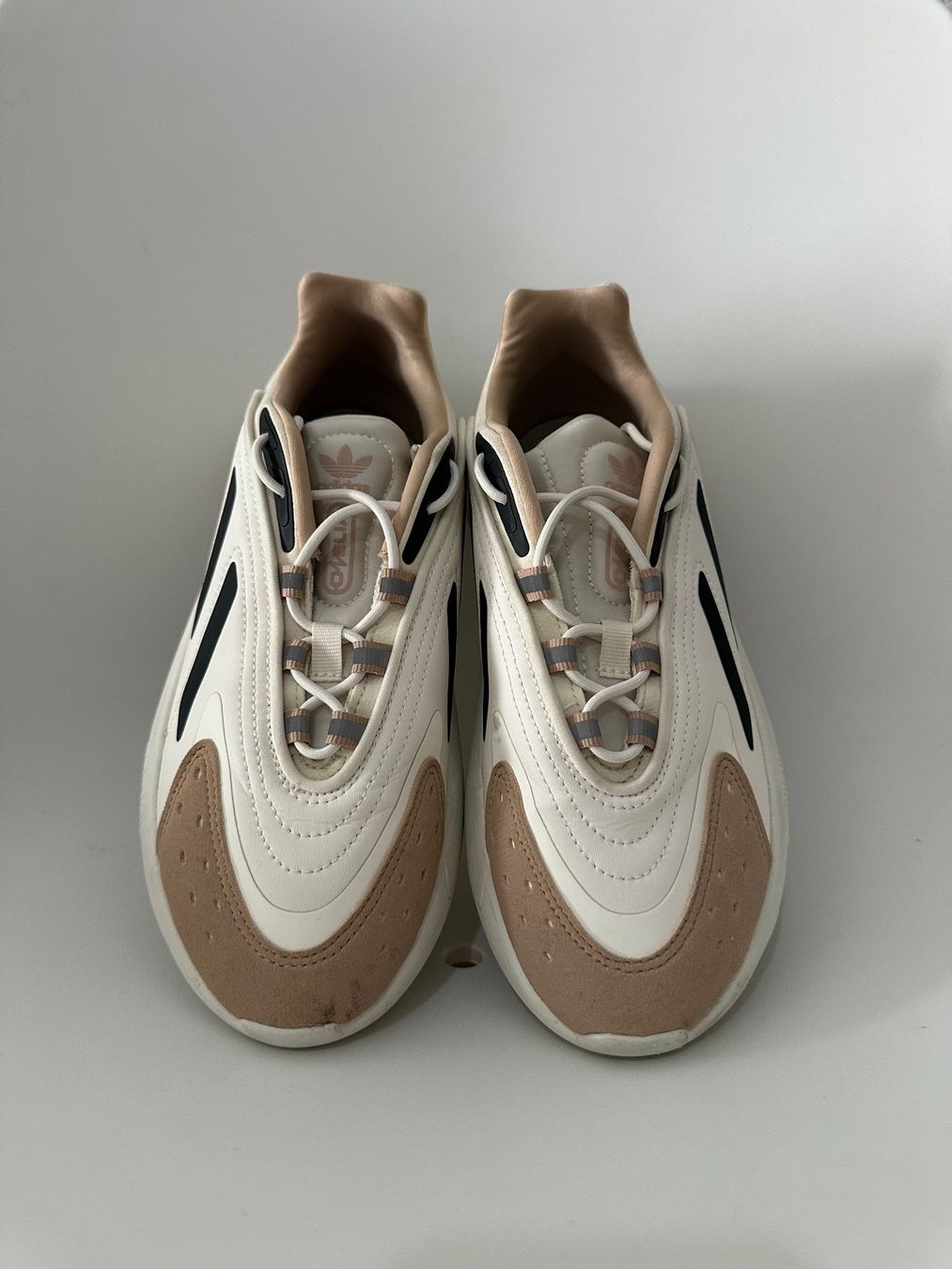 Adidas Damenschuhe: Adidas Schuhe Gr.38,5 – Gebraucht aus Bern von BrandVilla 3