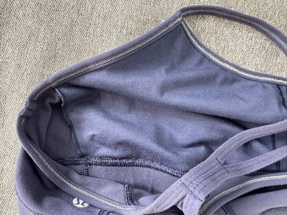 Lululemon Altra biancheria intima: Lululemon Sport BH, 10 (M) – Usato da Gossau Sg venduto da olles 2