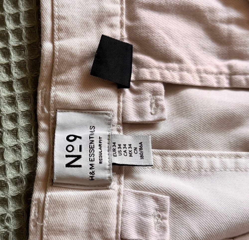 H&M Pantaloni: H&M white trousers 34 – Usato da Zürich venduto da mat_n78x 1