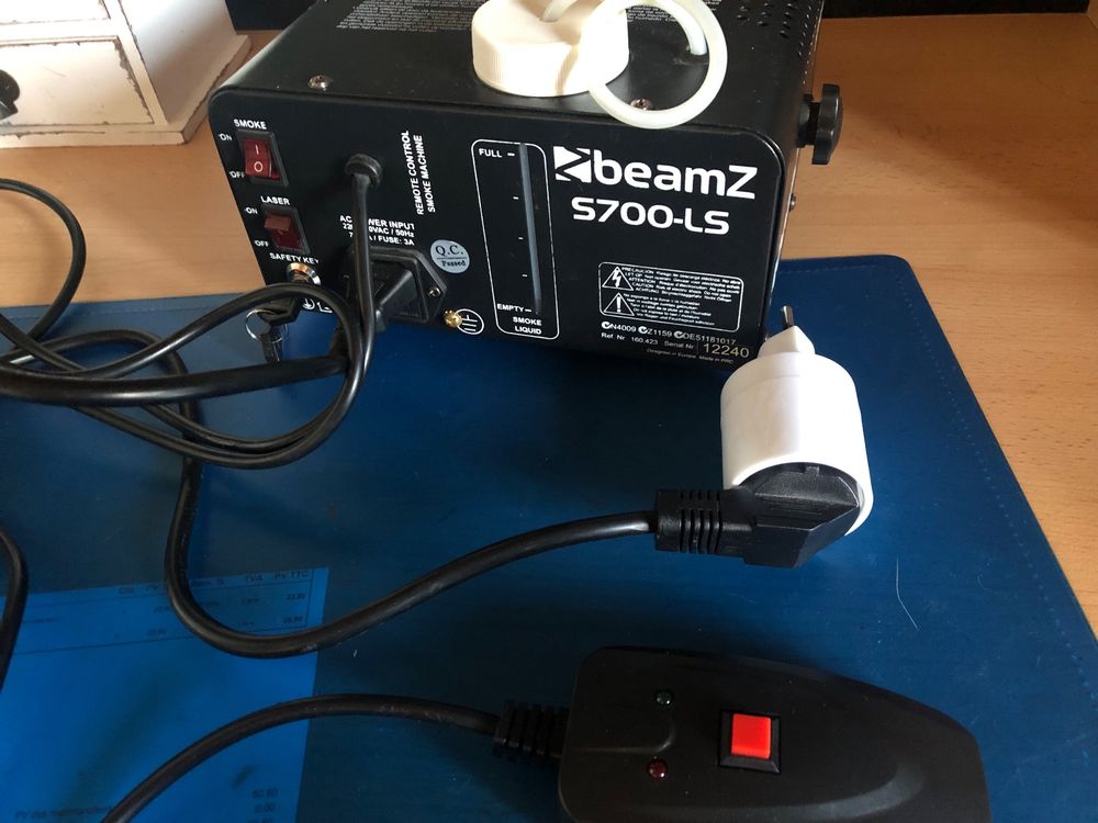 BeamZ S700-LS machine à fumée et laser R/V