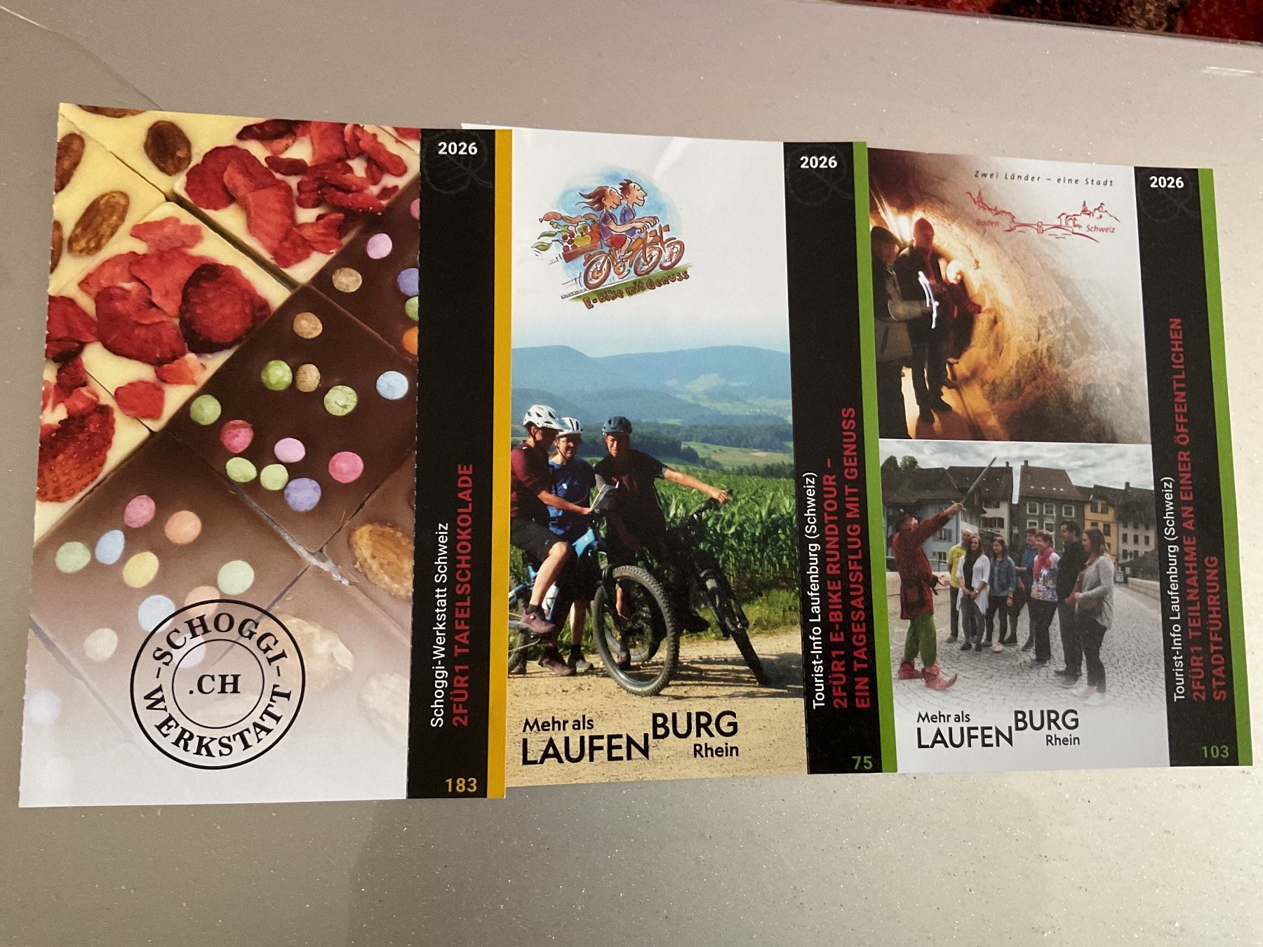 Buoni: Trois Bons 2 pour 1 pour Laufenburg – Nuovo (secondo la descrizione) da Düdingen venduto da Yellow