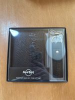 Porte passeport et porte clé Hard Rock Café 