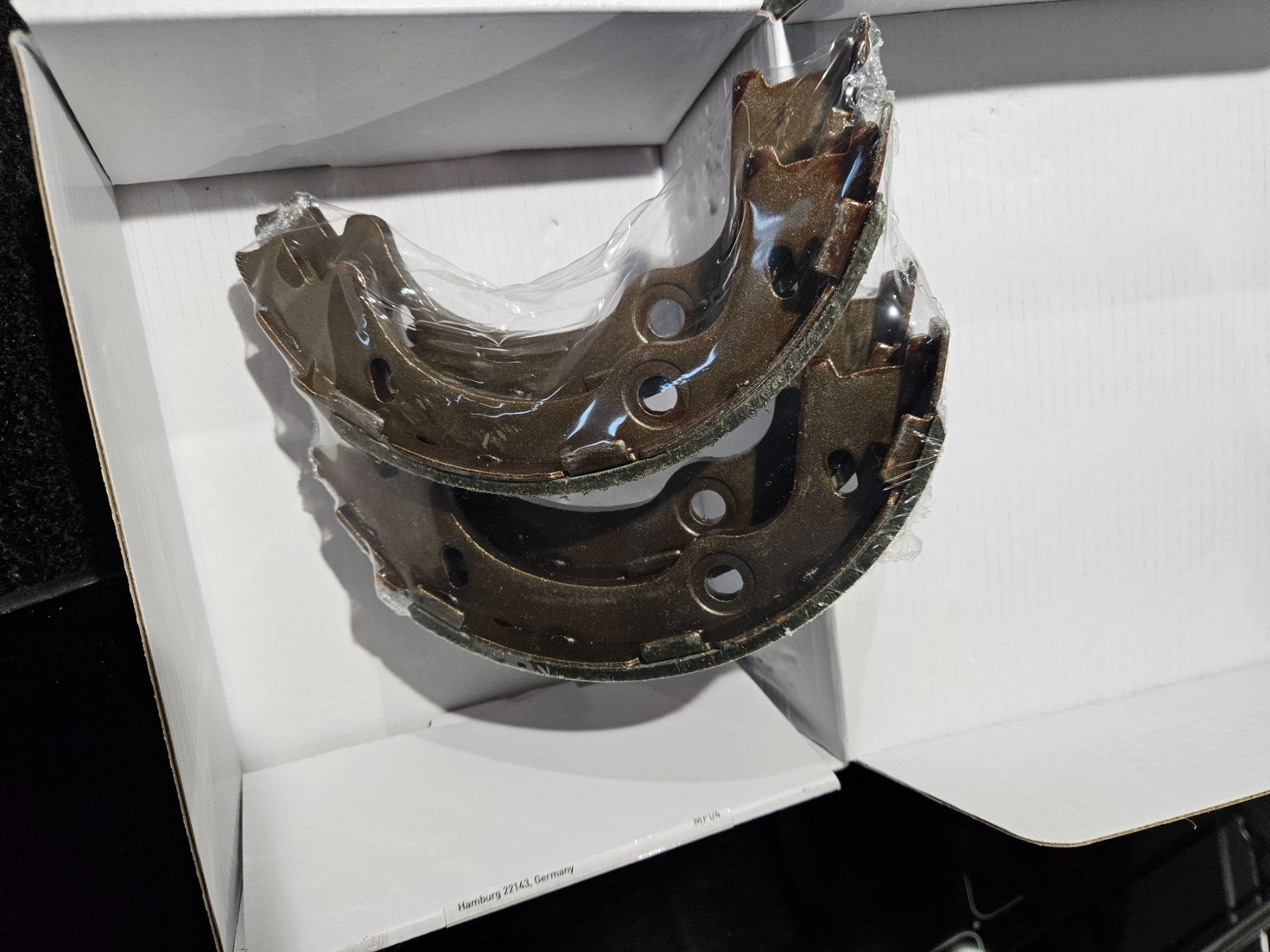 Kia Alle Autoersatzteile: Bremsbeläge Kia Ceed, Handbremstrommel HA – Neu und originalverpackt aus Wettswil von amazoner