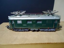Märklin HO E-Lok 427 SBB RET. 800 Digital AC ( 51 )