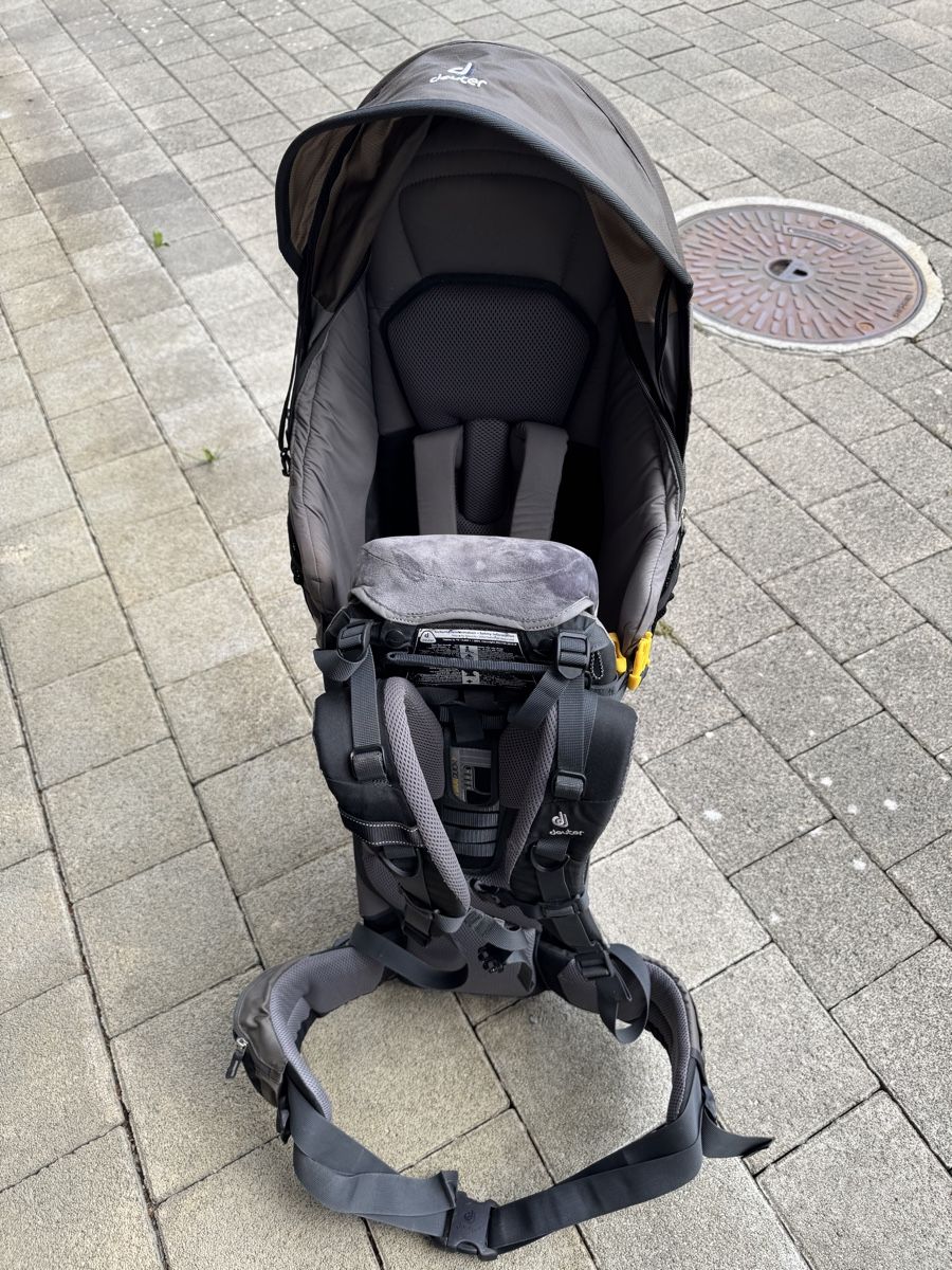 Deuter Marsupi portabebè: Deuter Kindertrage zum Wandern – Usato da Gelterkinden venduto da Familienferien