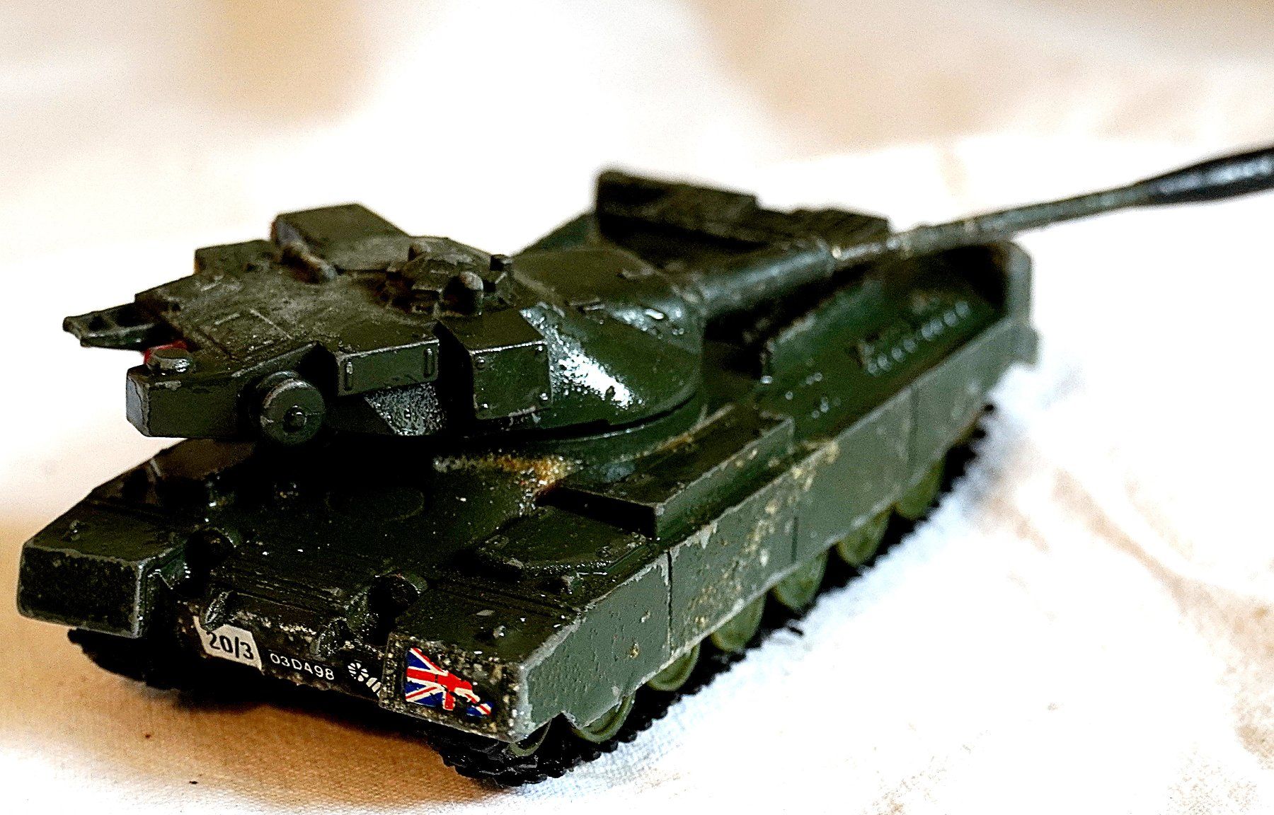 Corgi Toys Kit di modellismo & Modellini statici: Panzer von Corgitoys Cheaftan Medium Tanks – Usato da Baar venduto da 2cvbaar 2