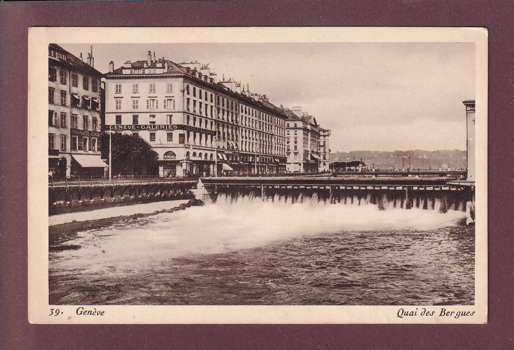 Ansichtskarten: GENEVE - Quai des Bergues – Gebraucht aus Pully von nicecards