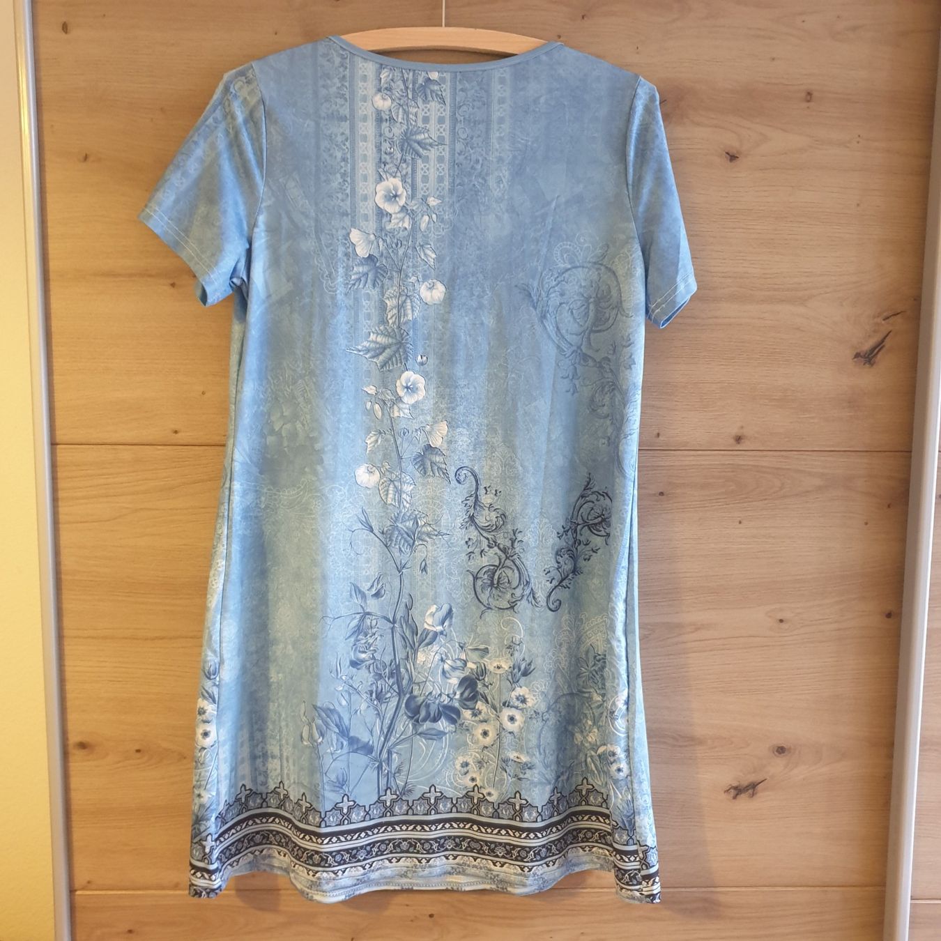 Kleider: Sommerkleid – Neu (gemäss Beschreibung) aus Zofingen von siana.m 1