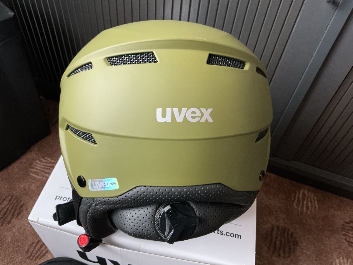 Uvex Caschi: Uvex Instinct Visor Skihelm Olive Matt, Grösse 59-61cm – Usato da Wängi venduto da Madella 4