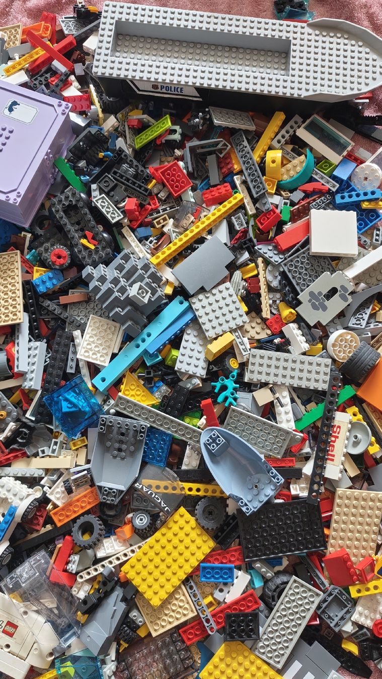 Lego Jouets: Lego "Schrott" ca 3,1 Kilo – D'occasion à Effretikon par Superkarin7