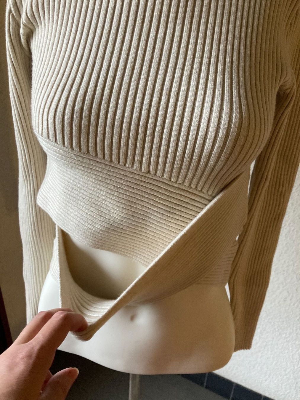 Pulls & Sweat-shirts: Bauchfreier Pullover – Neuf (Voir description) à Uster par Kalici1 4