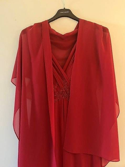 Vestiti: Festliches Kleid mit Stola – Usato da Gränichen venduto da Gora4 1