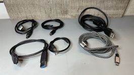 6 verschiedene USB (Micro USB, Mini USB, HDD-USB) Kabel.