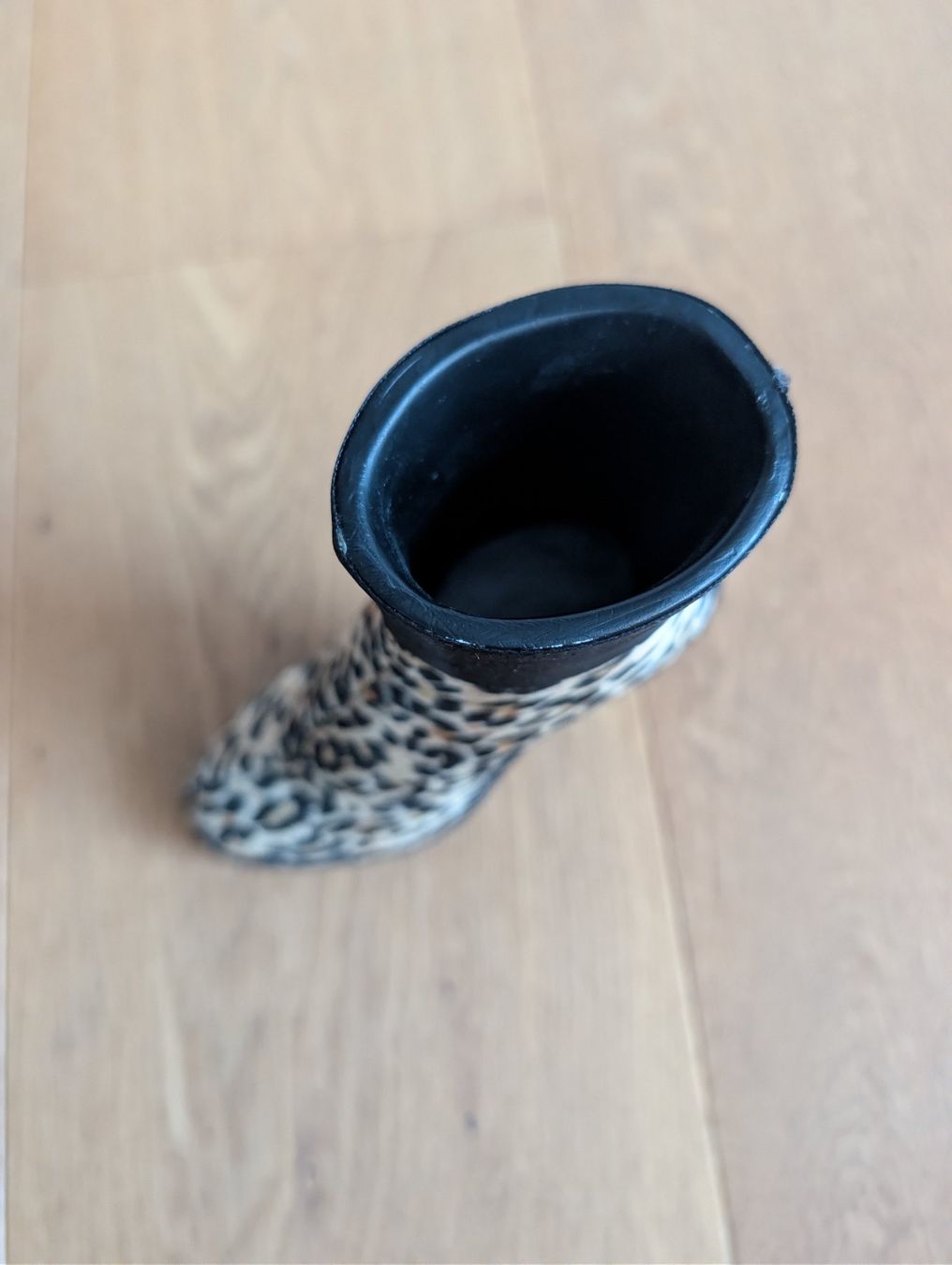 Tutte le decorazioni: Deko Schuh, Stiftehalter – Usato da Fideris venduto da Miri.fa 1