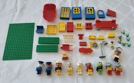 Lot LEGO Fabuland Vintage - 9 Figurines + Pièces + Plaques