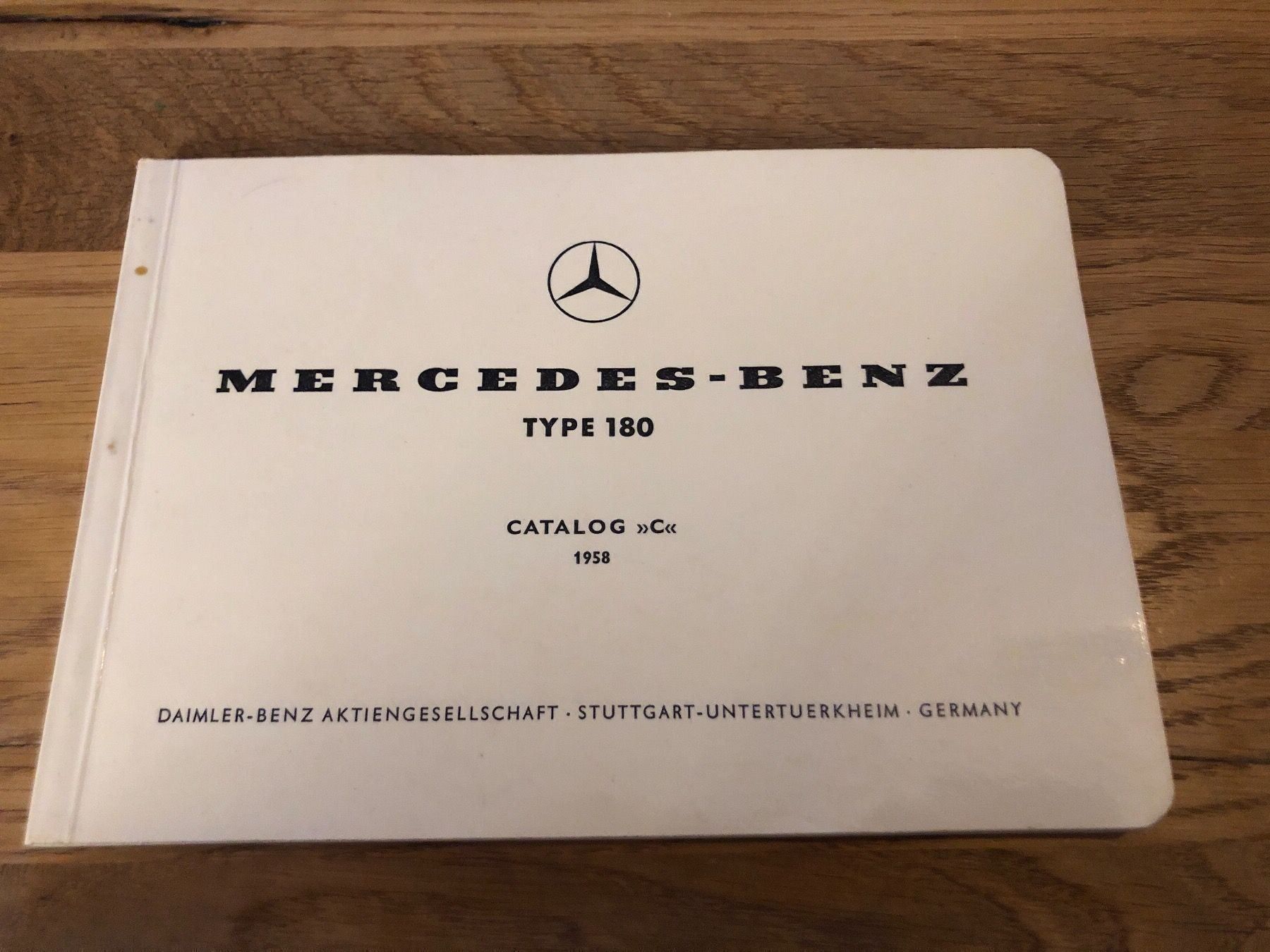 Mercedes-Benz Tutti pezzi di ricambio auto: Mercedes Benz 180 – Usato da Zürich venduto da Russo85