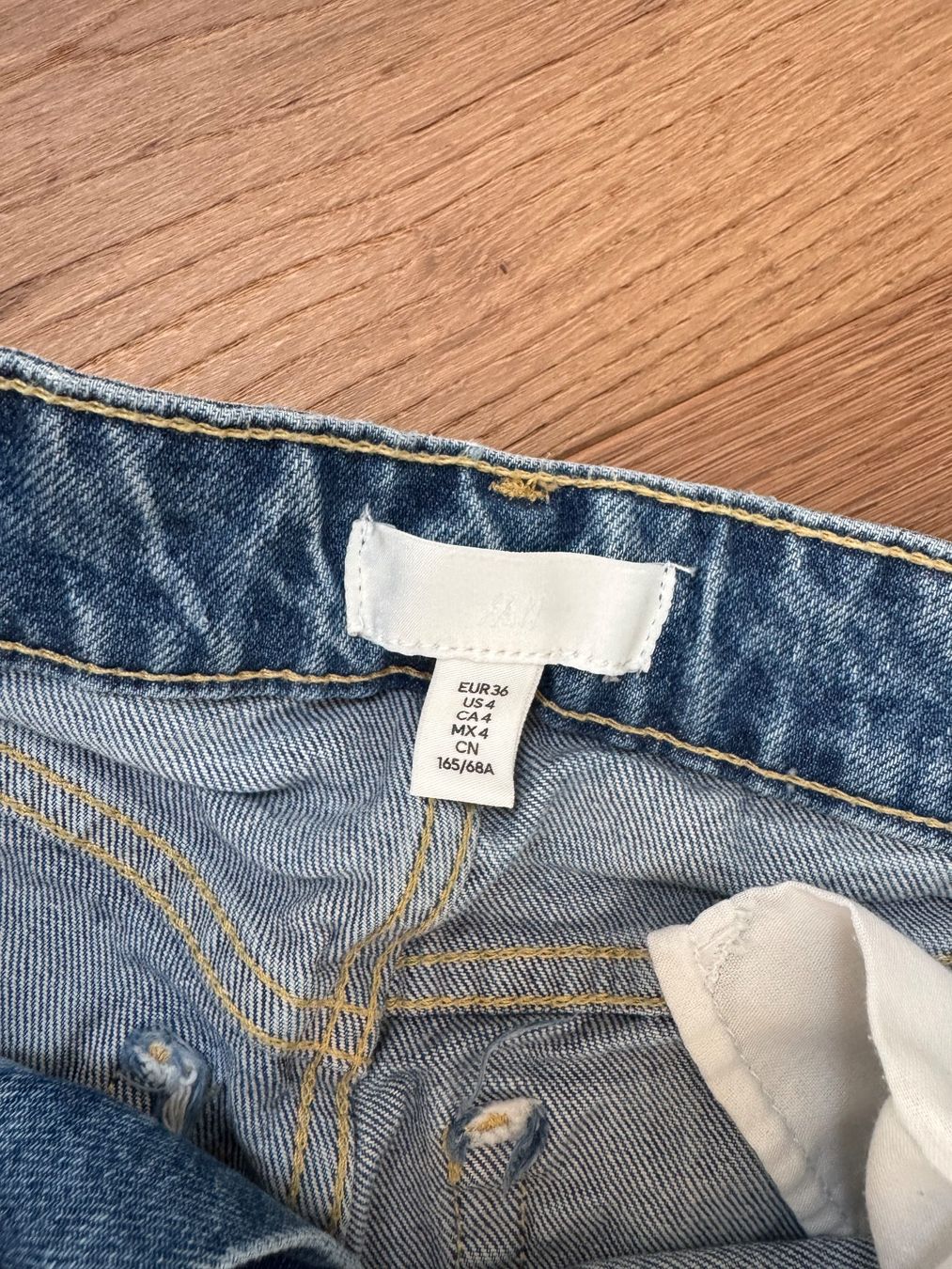 H&M Jeans: H&M Damen Jeans Grösse 36 – Gebraucht aus Walenstadt von simst 1