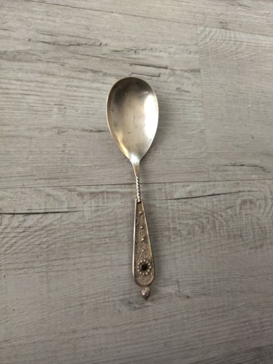 Leicht Versetzter Löffel Für Rechtshänder – Ergonomischer Edelstahl-Löffel Mit 11,4 Cm Kunststoffgriff (für Arthrose, Parkinson & Handbeschwerden)