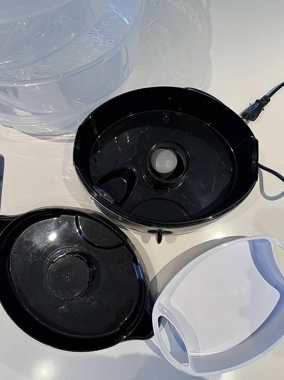 Russell Hobbs Elettrodomestici da cucina: Cuiseur vapeur – Usato da Forel (Lavaux) venduto da AuroreGI 2