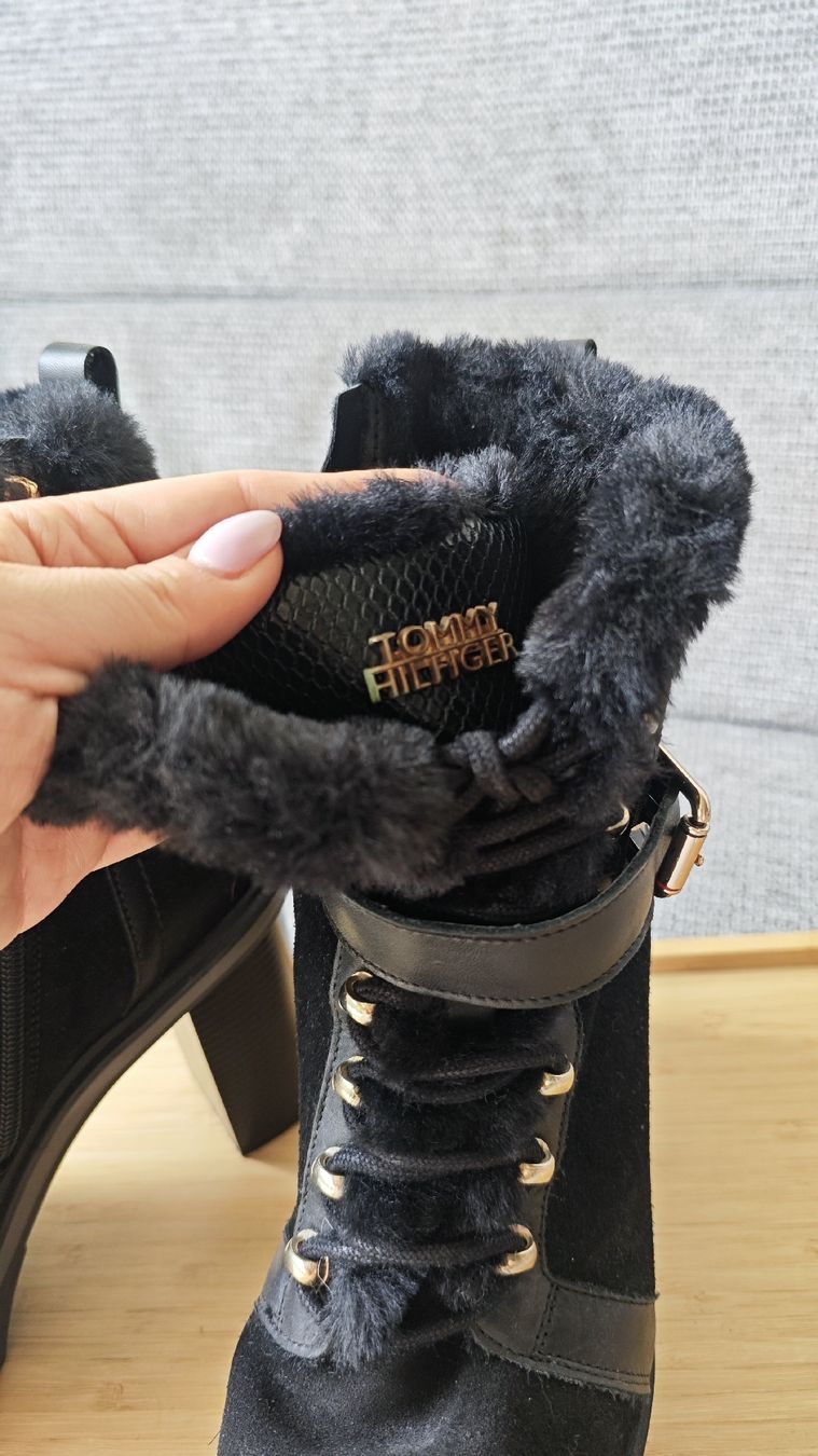 Tommy Hilfiger Damenschuhe: Tommy Hilfiger Black Fur Lined Boots Size 39 – Neu (gemäss Beschreibung) aus Zürich von alu_dzr7 1