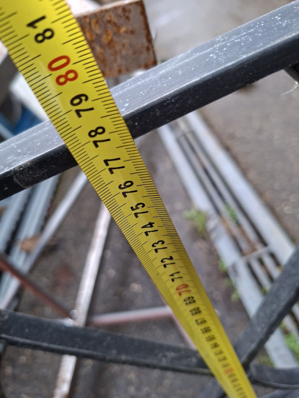 Gitter & Roste: Fenstergitter – Gebraucht aus Grossdietwil von hufi10 5