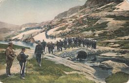 Beim lucendrosee pres du lac lucendro Leventina Militar