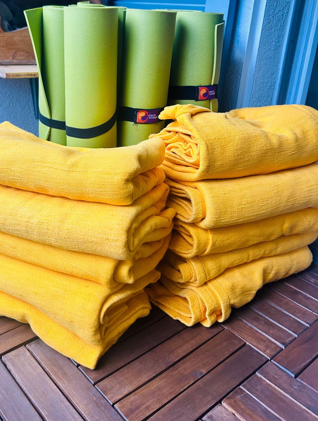 Bodenmatten: Yogamatten + Meditationsdecken, je 10 Stück – Gebraucht aus Altdorf UR von Rabas05