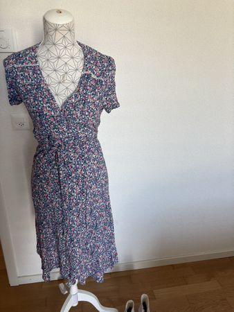 Robe fleurie Hartlove, taille 38