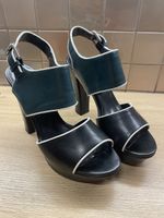 Sandalen mit Plateau, schwarz-grün, Größe 39