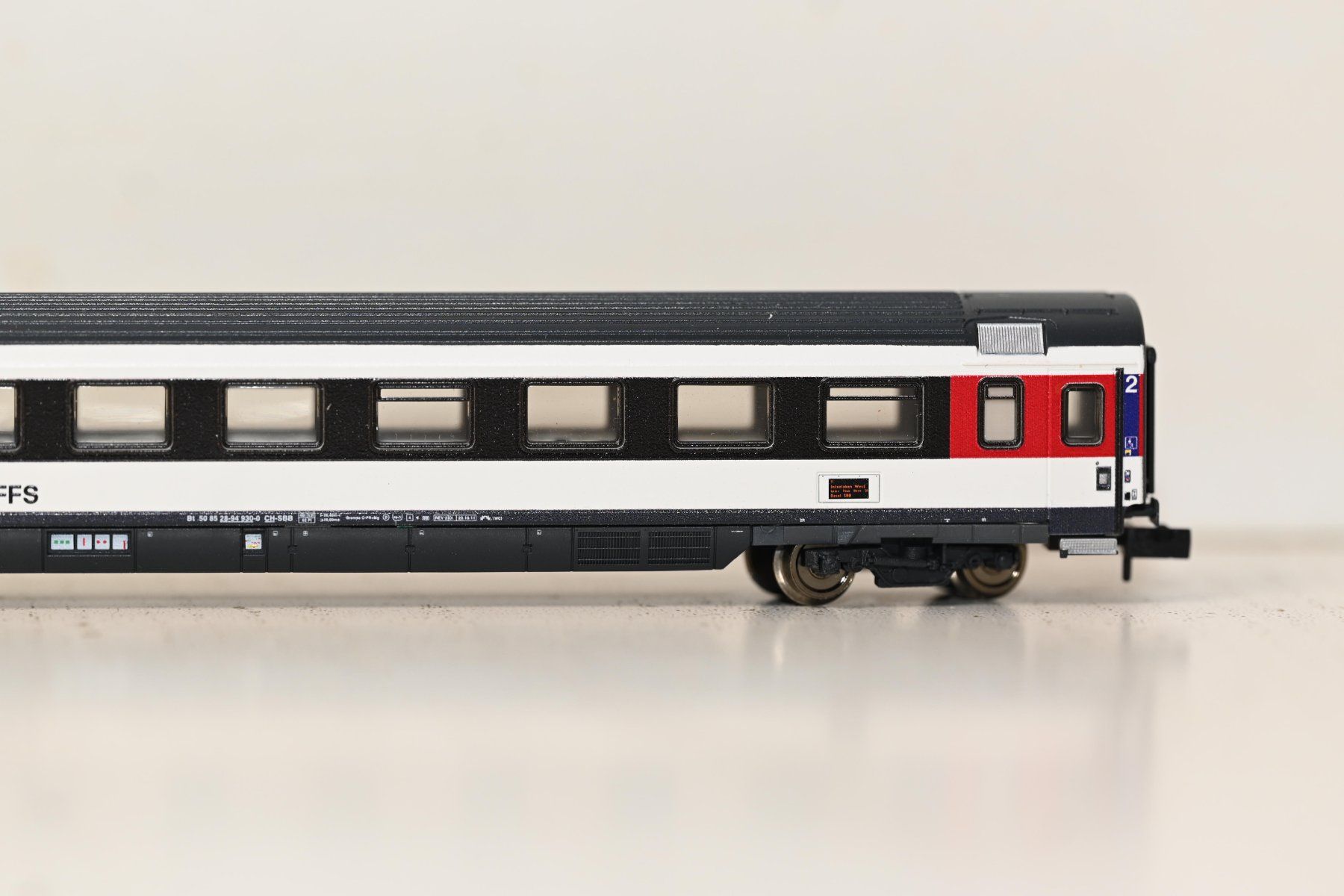 Fleischmann Modelleisenbahnen: SBB IC Steuerwagen Fleischmann Spur N mit OVP – Gebraucht aus Laupen ZH von Zmoewe 2